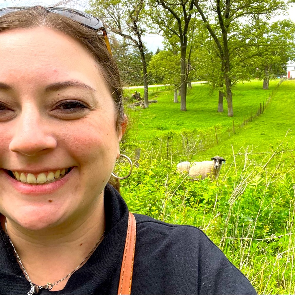 Meet your Posher, Jenna